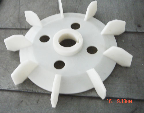 �۰�����Ʒ